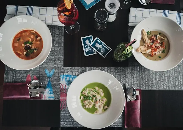 Bed & Breakfast Dworek Admiral 3*