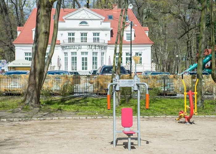 Dworek Admiral 3* Сопот